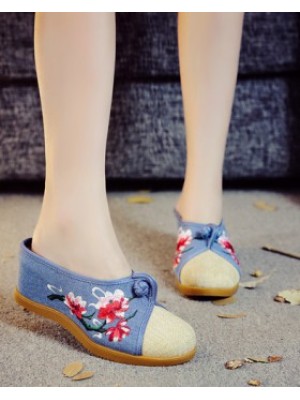 Gum-rubber outsole slipsole spring embroidered slippers